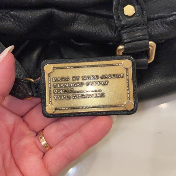 Marc Jacobs Handbag - Picture 3 of 3